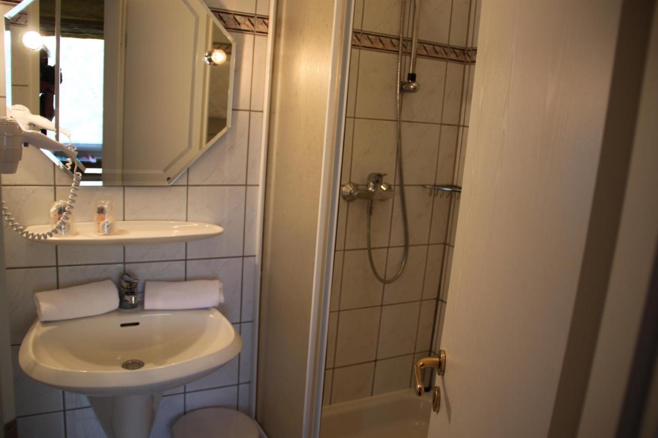 Buskes Hotel Steinfoerde Wietze Room photo